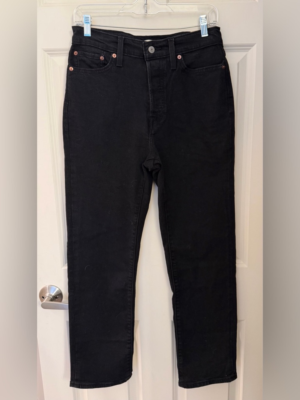 NWT Levi’s Women’s High Rise Wedgie Straight Jeans in Black, Size 29 x 28